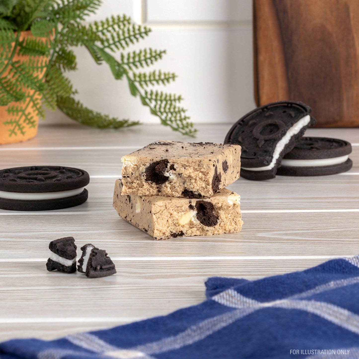cookies-and-cream-protein-bars-u1 15807_QN_USA_ProteinBar_CAC_InterimAssetUpdate_Digital_Tabletop1.jpg